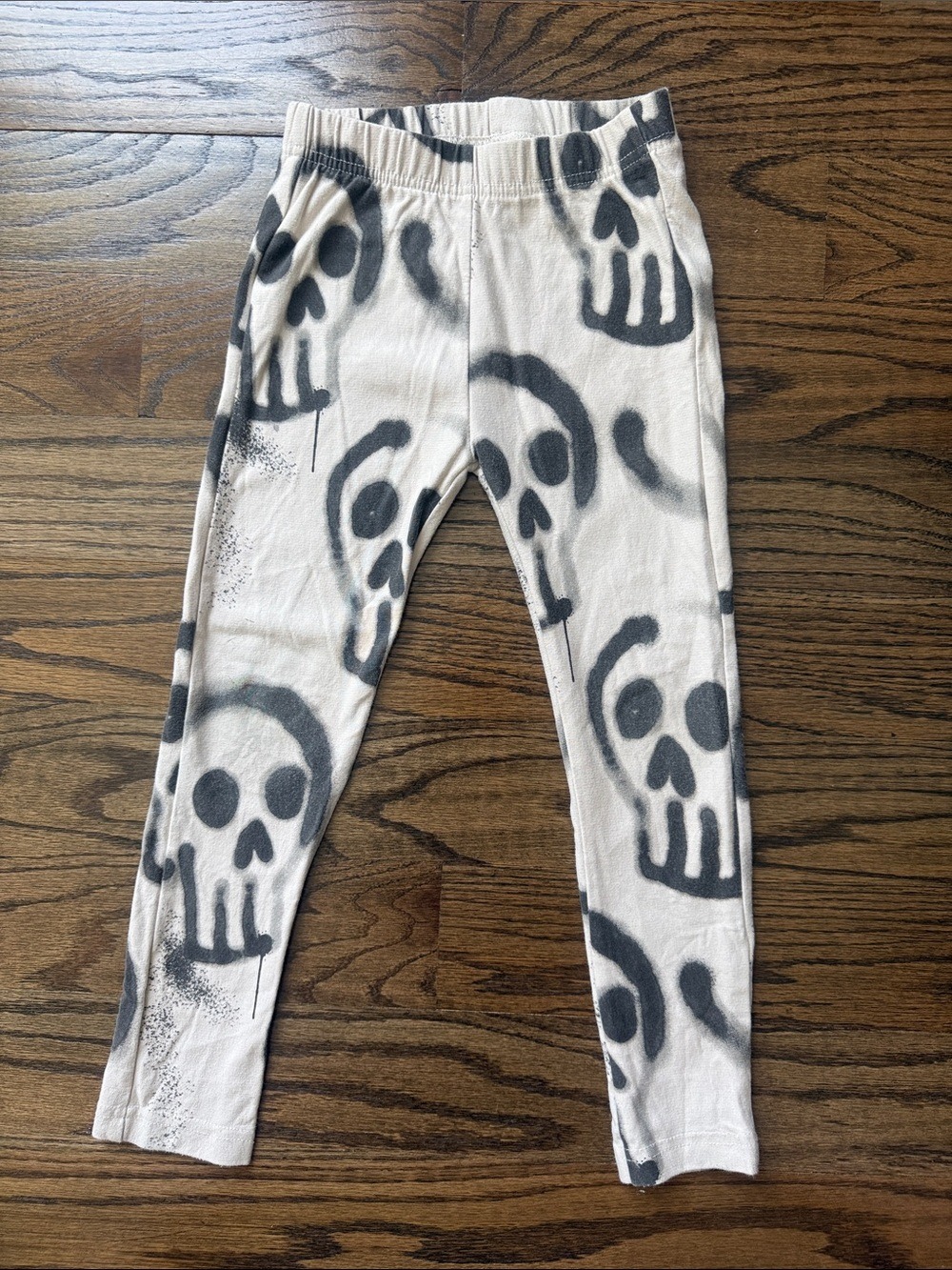 Zara Boy Leggings Pants Bundle Of Five Halloween Christmas Animals Planes Sz 4-5 - Picture 3 of 13